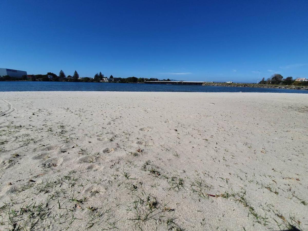 Tauranga - Big, Beautiful Villa On The Water! المظهر الخارجي الصورة